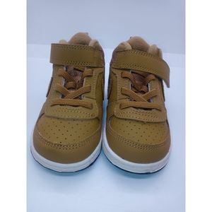 NIKE COURT BOROUGH MID TDV